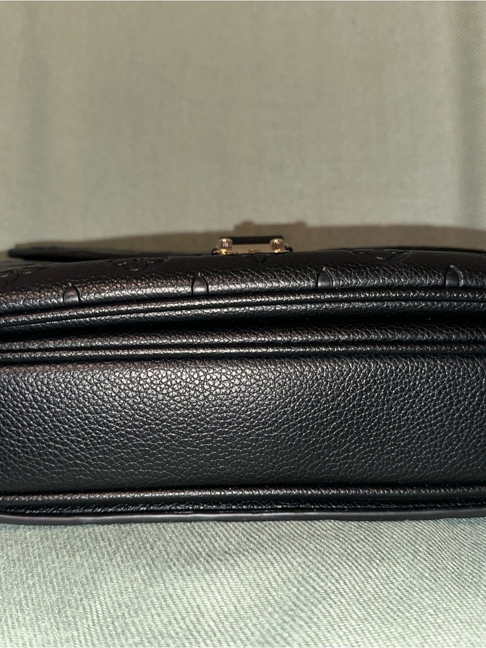 Black Crossbody Bag - Everyday Carry